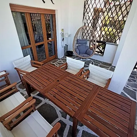 Zennova #22 Sea Side House *